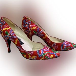 Stuart Weitzman Red Multicolor Floral Pumps